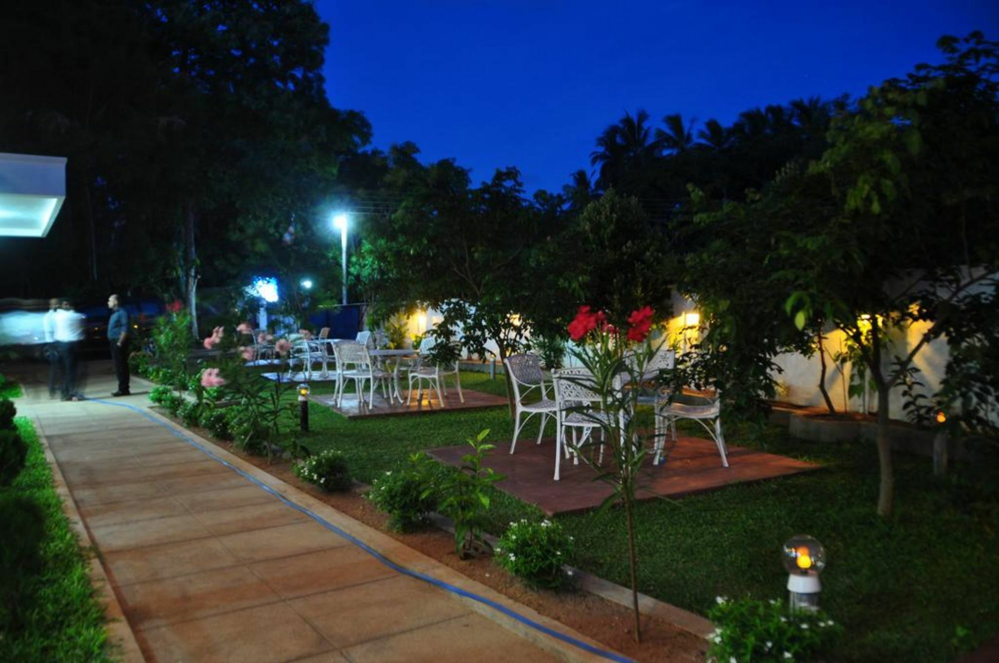 Hotel Melbourne Tourist Rest Anuradhapura Exterior foto